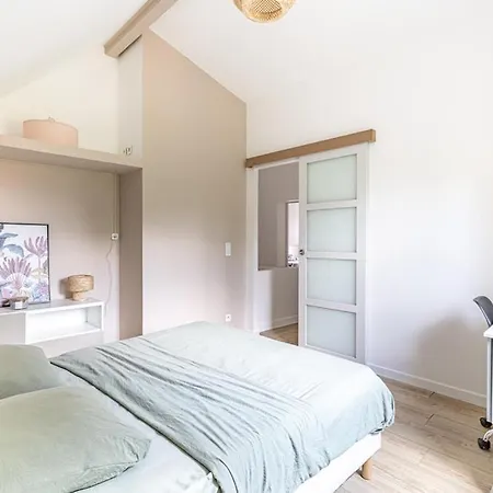 Grey Cosy House Maison Spacieuse Avec Jardin *