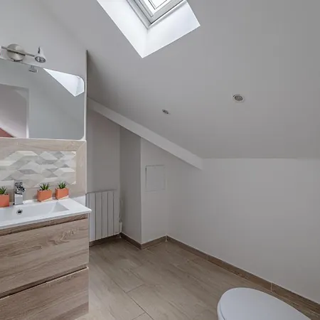 Vakantiehuis Grey Cosy House Maison Spacieuse Avec Jardin Soisy-sous-Montmorency